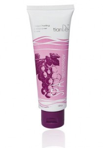 Grape Peeling (30205)